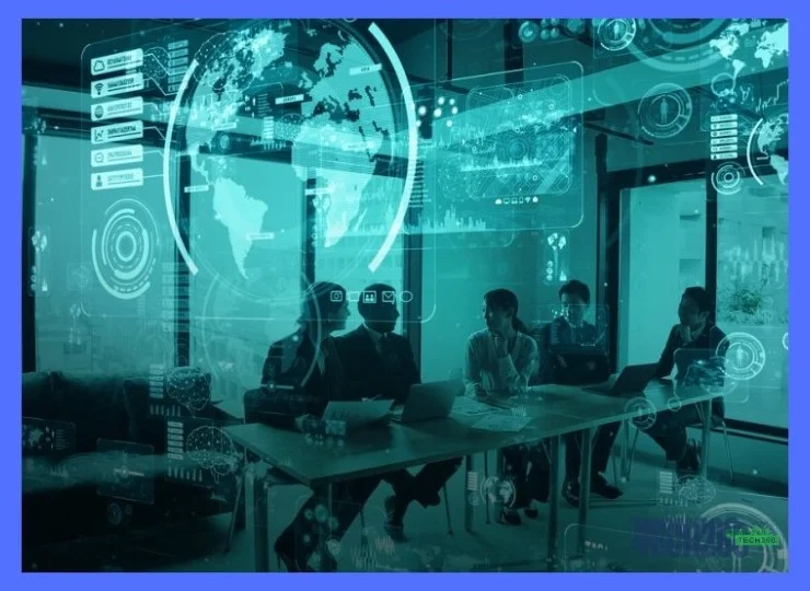 Laboratorio de innovación corporativa en tecnología, con equipo colaborando en un espacio moderno lleno de pantallas y pro…